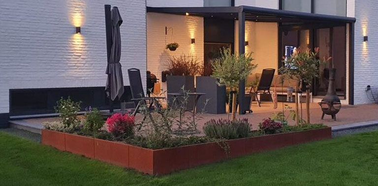 Creează atmosferă cu oțel corten în grădină